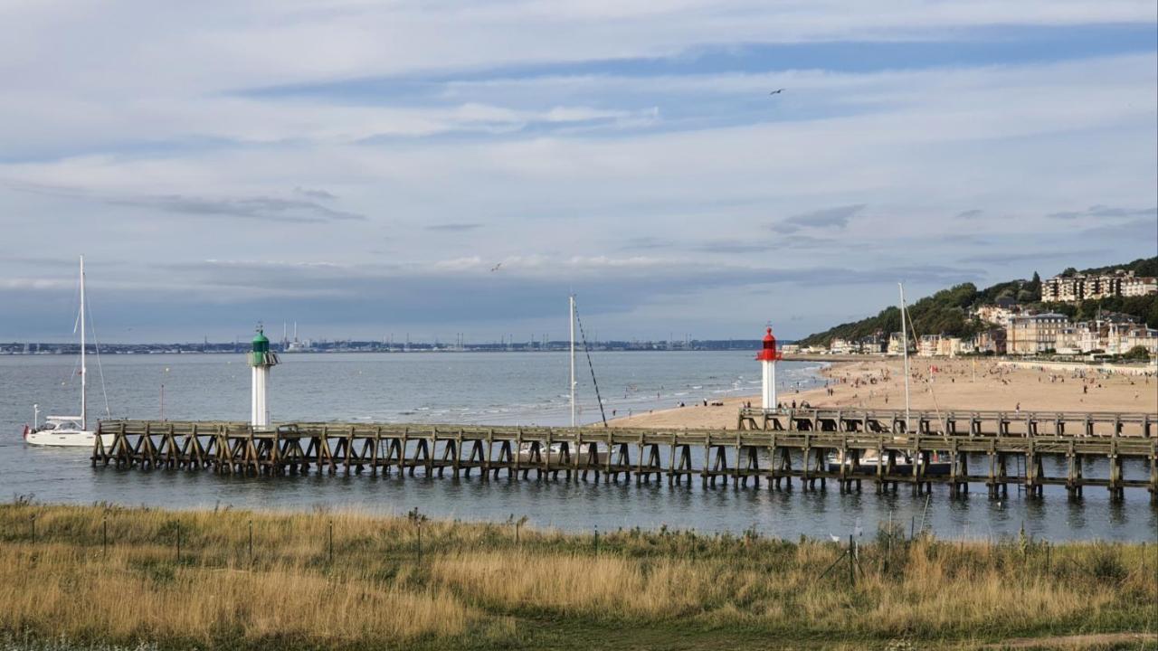 Le Cocooning-Studio Deauville Marina Avec Terrasse Vue Mer Et Plage Zewnętrze zdjęcie
